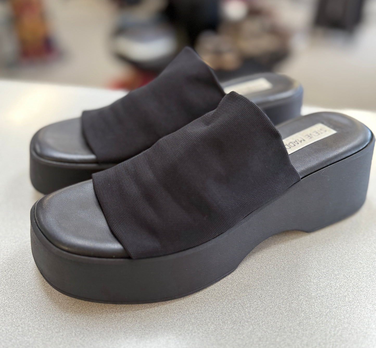 Slinky30 Platform Sandal