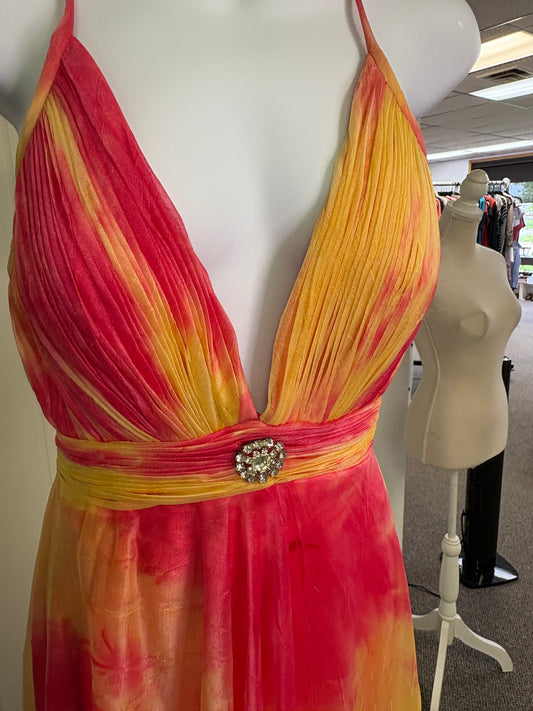 Formal Diamond Center Criss-Cross Back Dress