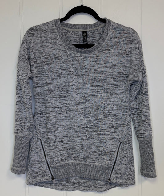 Lightweight Sweater w/Zippers