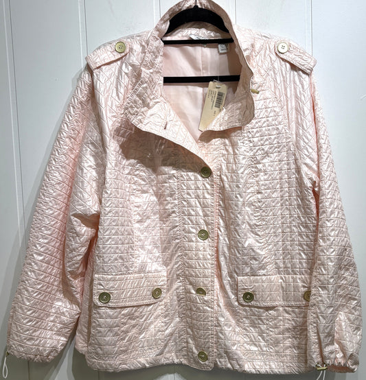 Zenergy Embossed Windbreaker