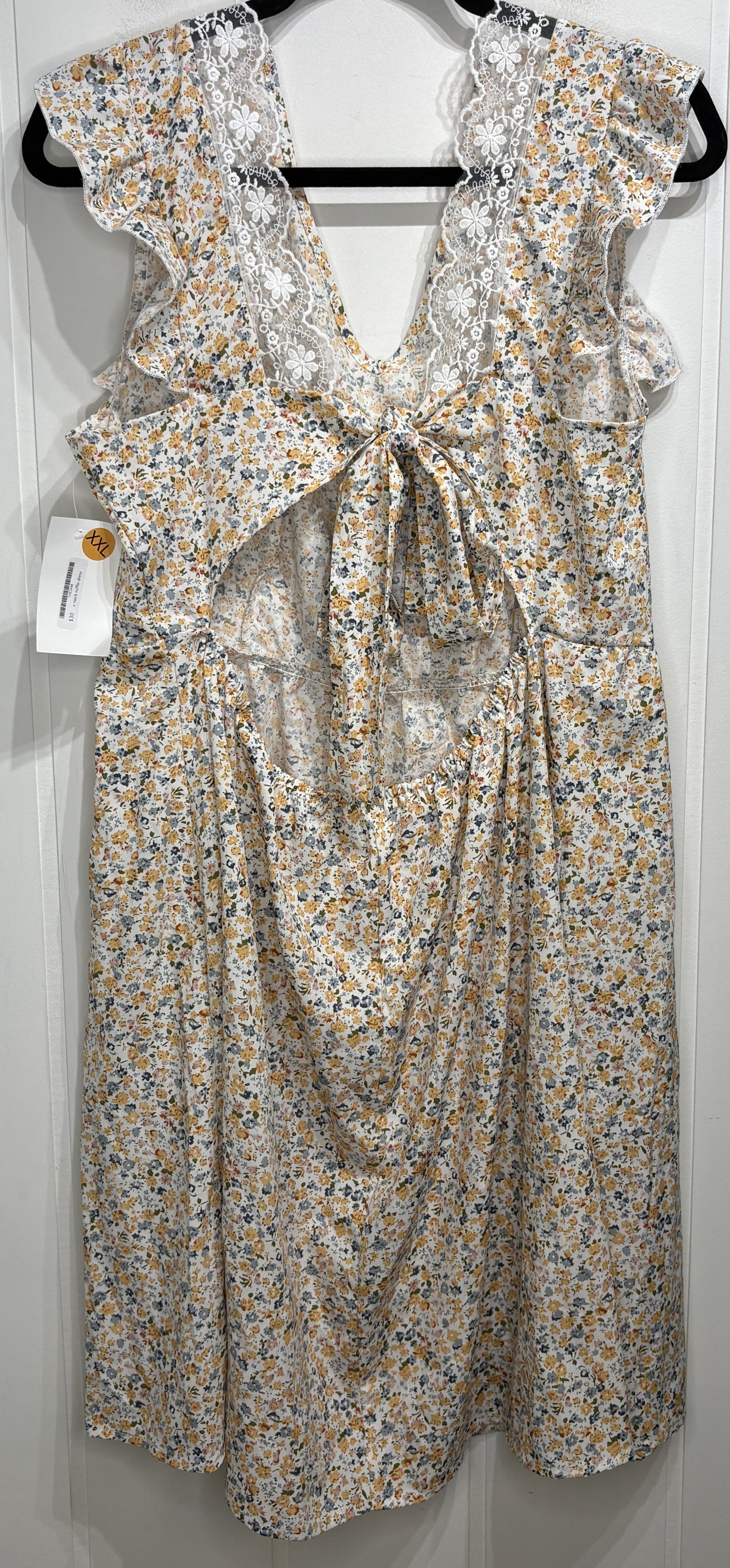 Floral Dress w/Open Lace Back