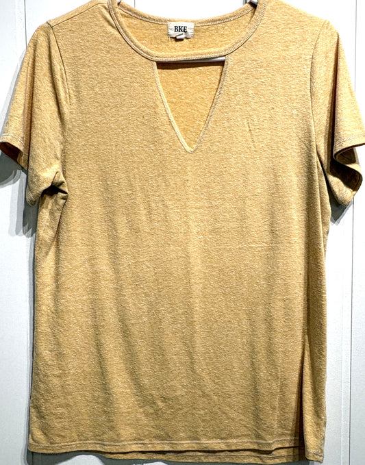 BKE Cutout T-Shirt