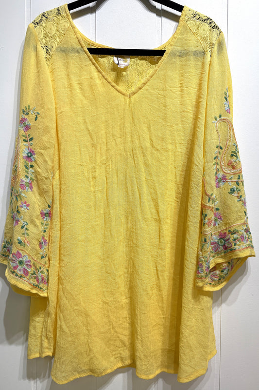 Fig & Flower Stitched Sleeve Blouse