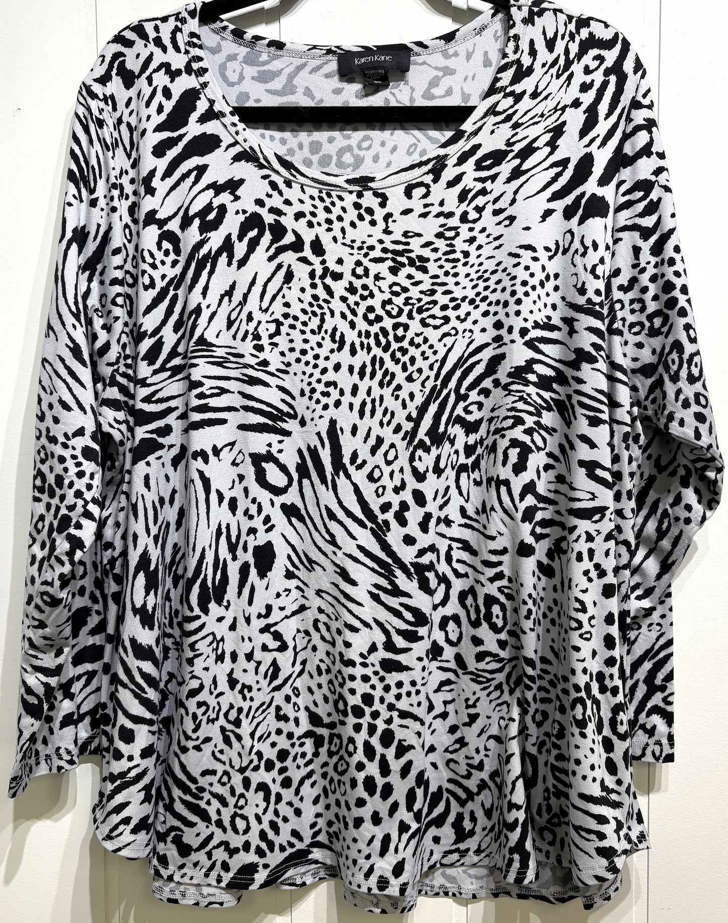 Karen Kane Abstract Print Tops