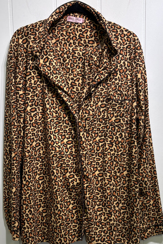 White Mark Cheetah PJ Set
