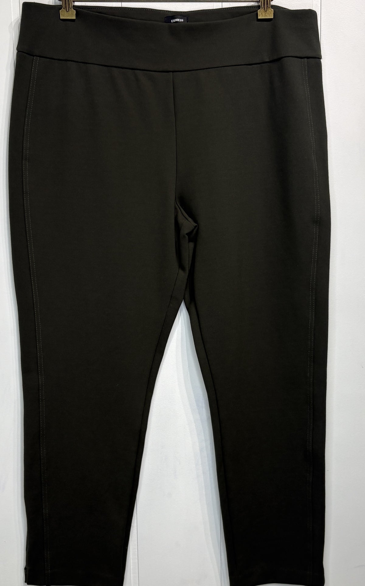 Express Pullon Cropped Pants