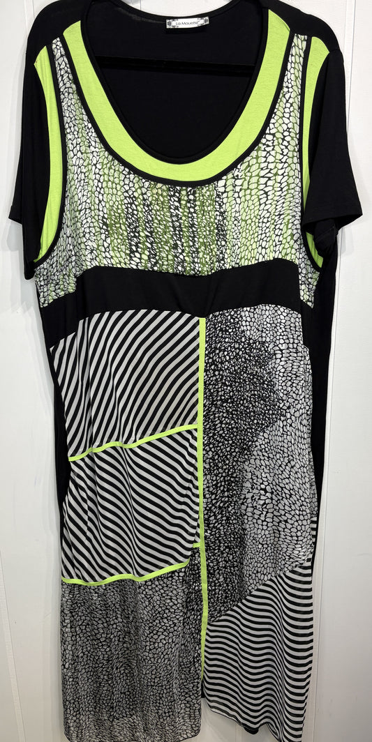 LaMouette Abstract Vintage Dress