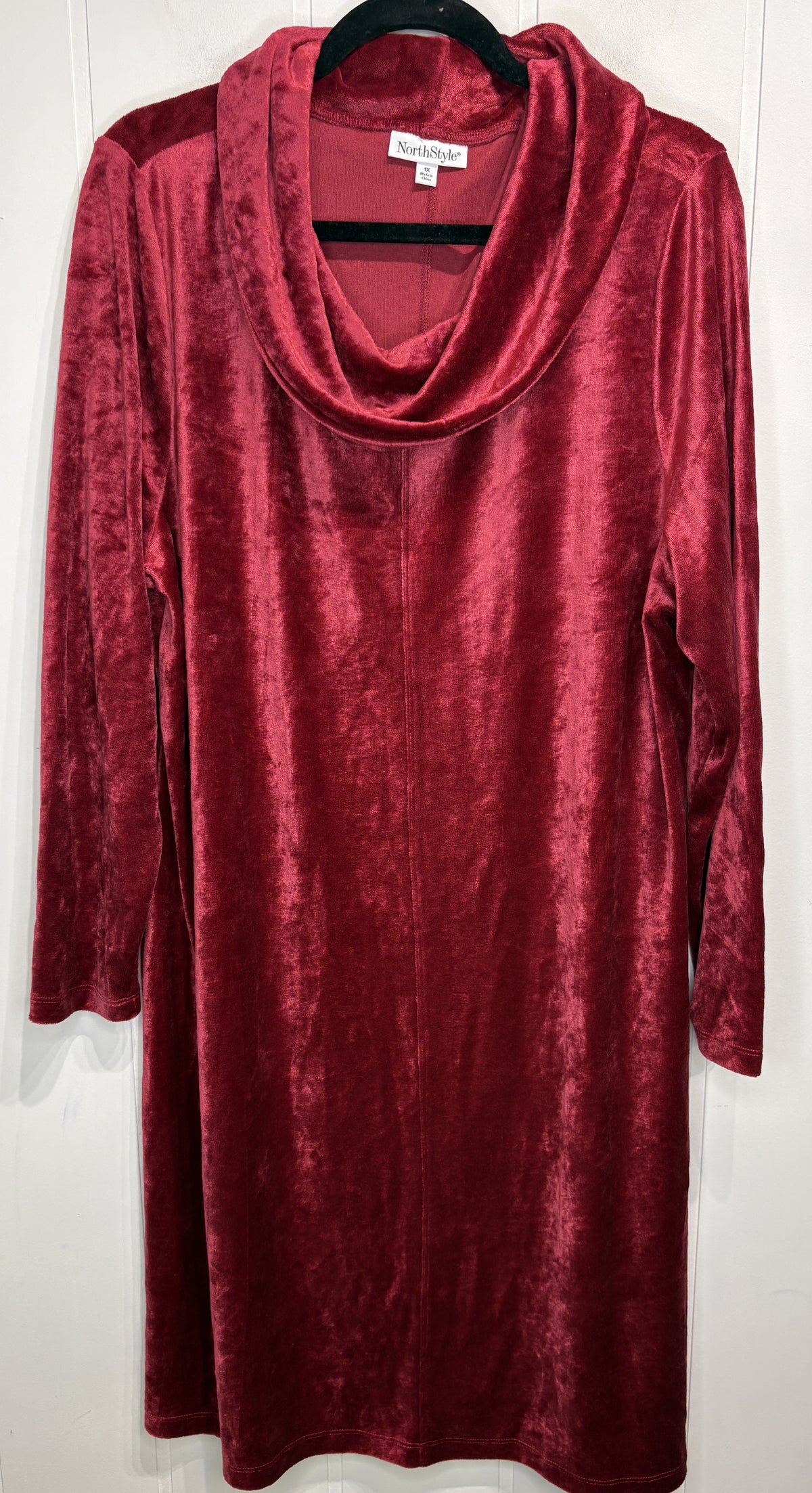 NorthStyle Swoop Neck Velvet Dress