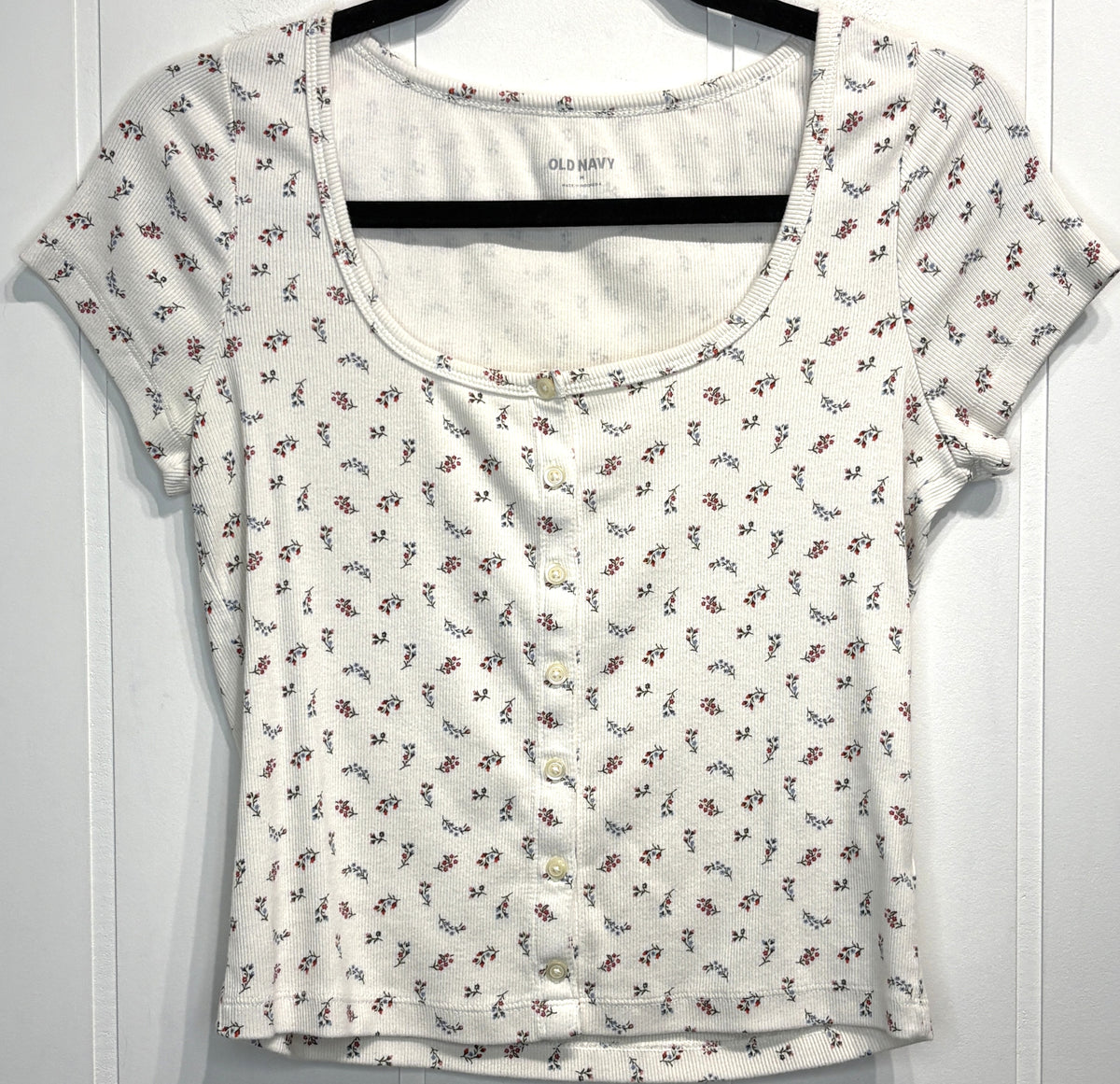 Old Navy Floral Cropped Button Tee