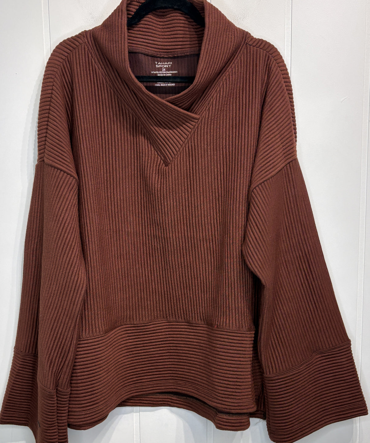 Tahari Sport Ribbed Pullover Sweater