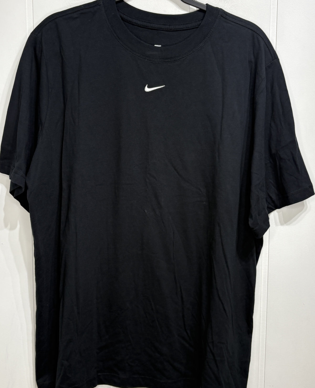 The Nike Tee Loose Fit