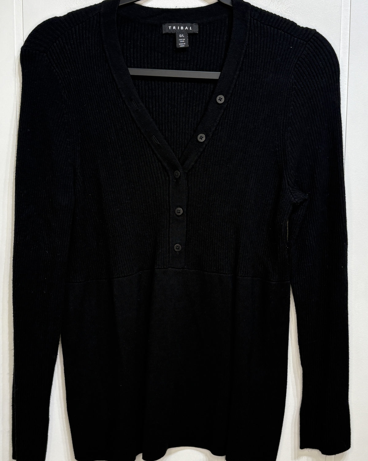 TRIBAL Ribbed Henley Sweatshirt
