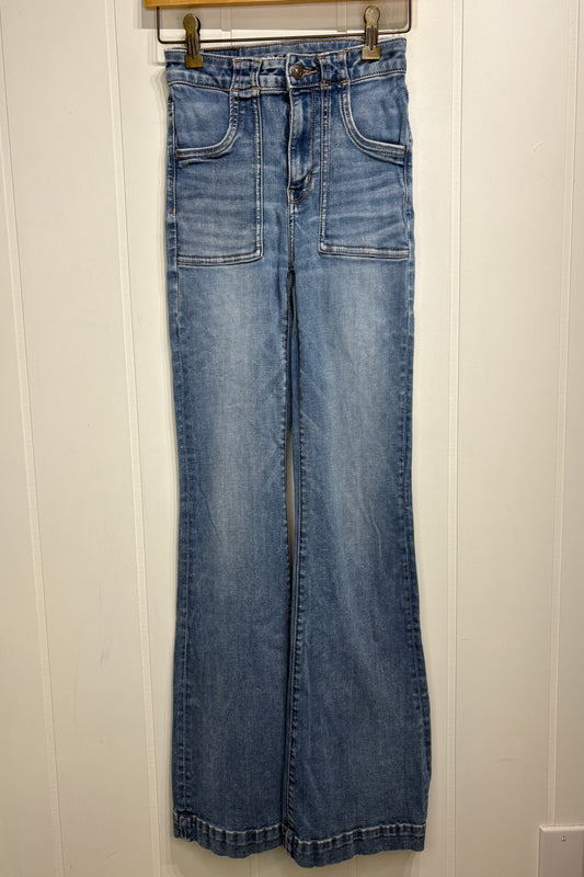 American Eagle Bell-Bottom Jeans