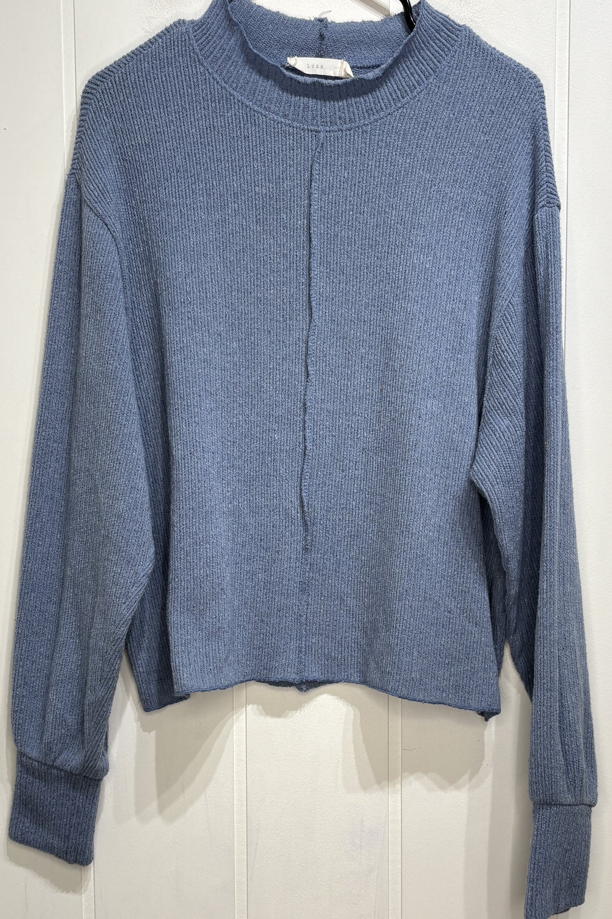 LUSH Middle Seam Crop Sweater