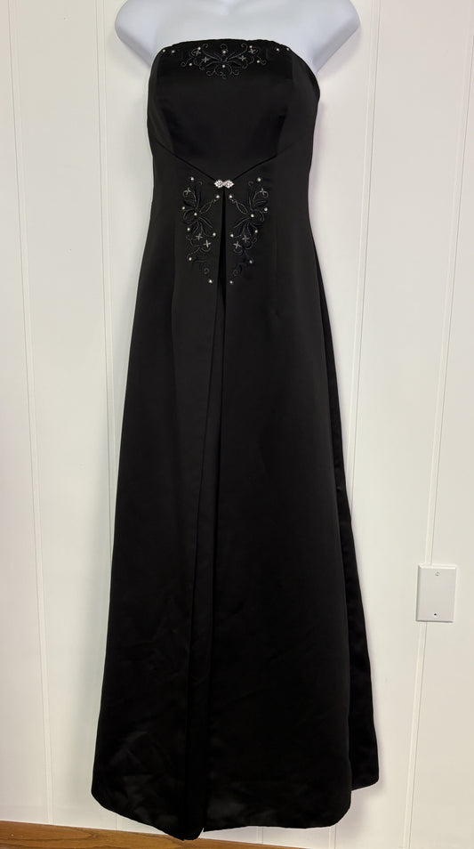 Formal Strapless Dress w/Puffy Bottom