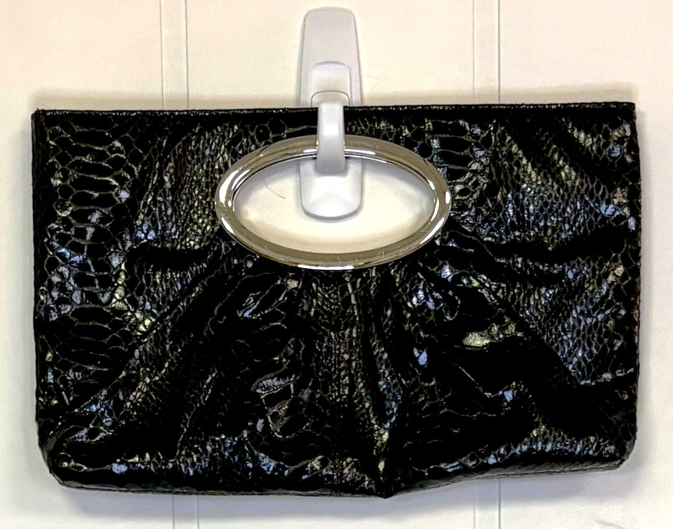 Magnetic Handle Clutch