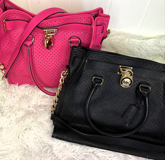 Michael Kors Tote Bag w/Lock Key