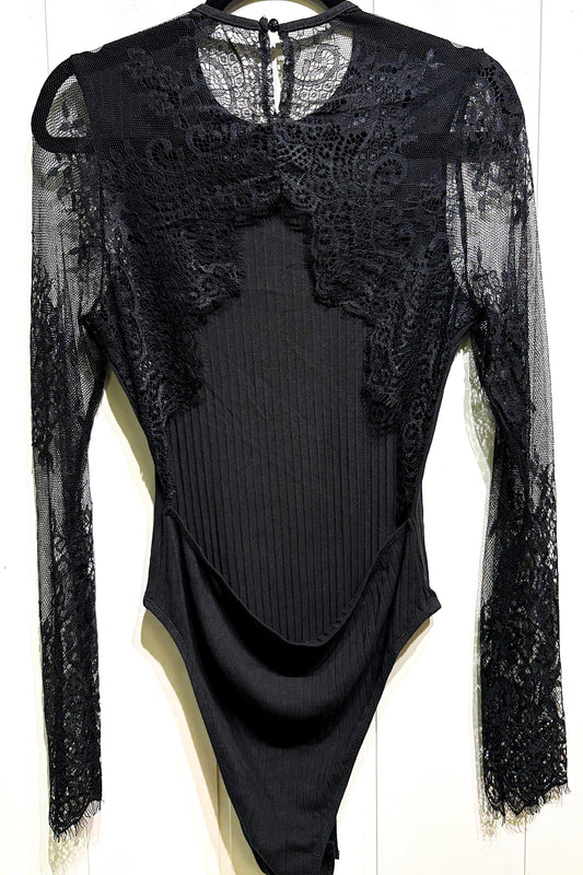 Ribbed Bodysuit w/Lace Sleeves