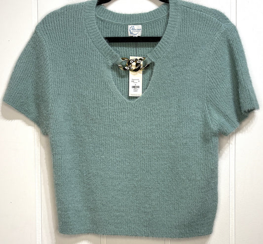 Cropped SS Sweater w/Keyhole Neckline