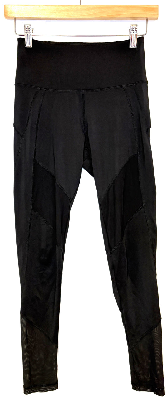 Infinity Mesh Cutout Leggings