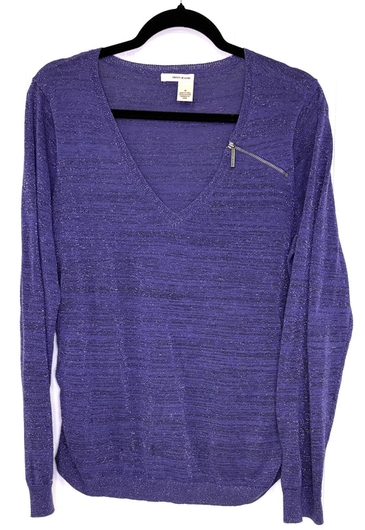 V-Neck Shoulder Zip Sweater