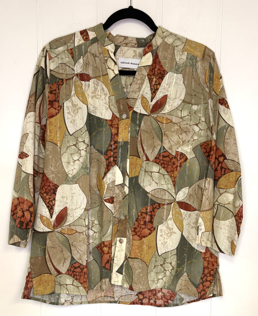 Leaf Pattern Button Blouse
