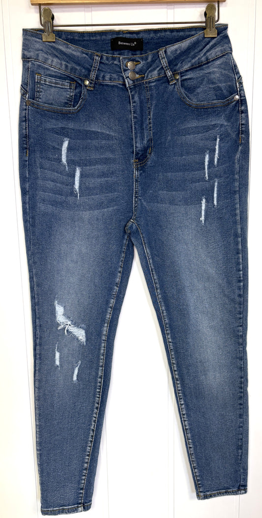 Between Us Distressed Jeans