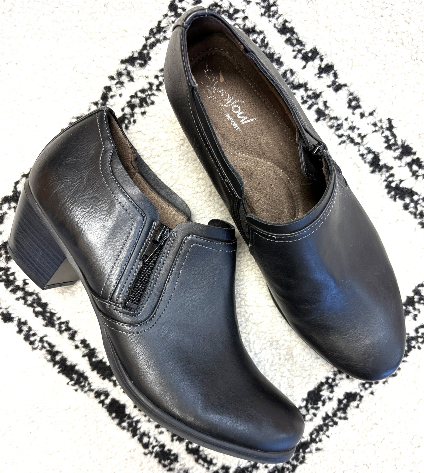 Natural Soul Side Zip Shoes