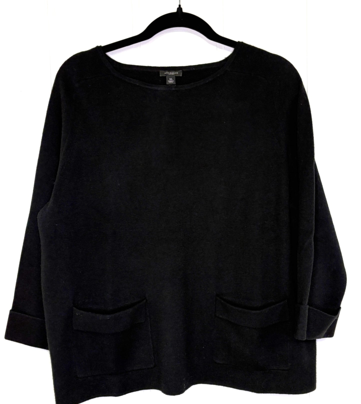 Ann Taylor Sweater w/Pockets