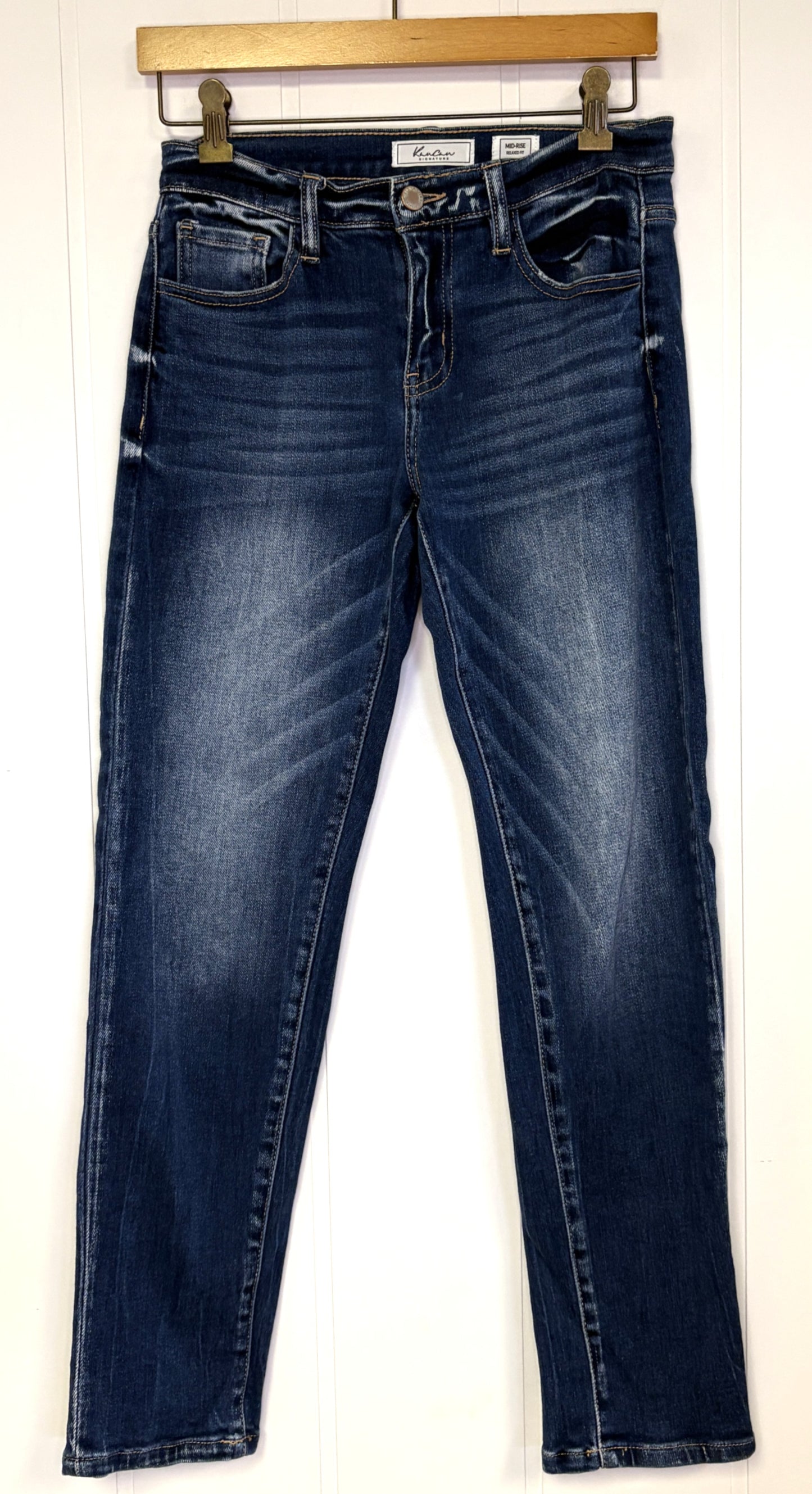 Mid-Rise Relaxed Fit Jeans