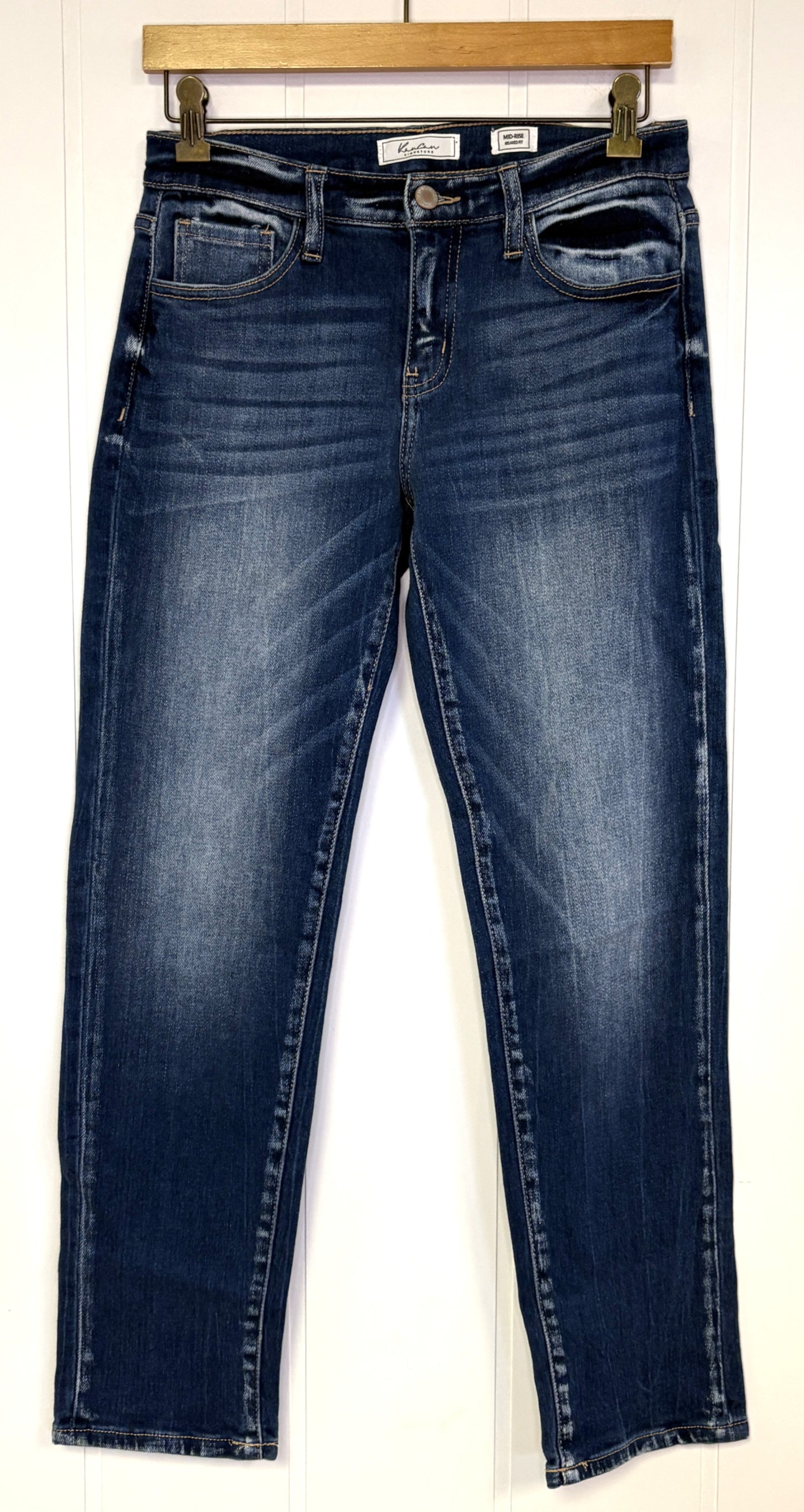 Mid-Rise Relaxed Fit Jeans