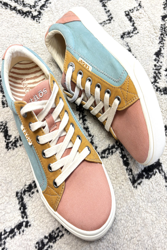 Taos Flat Sneakers