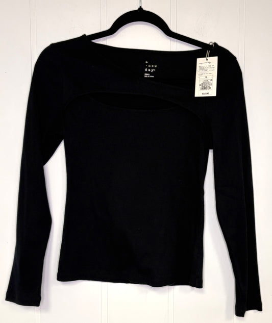 A New Day Top w/Cut-out Detail