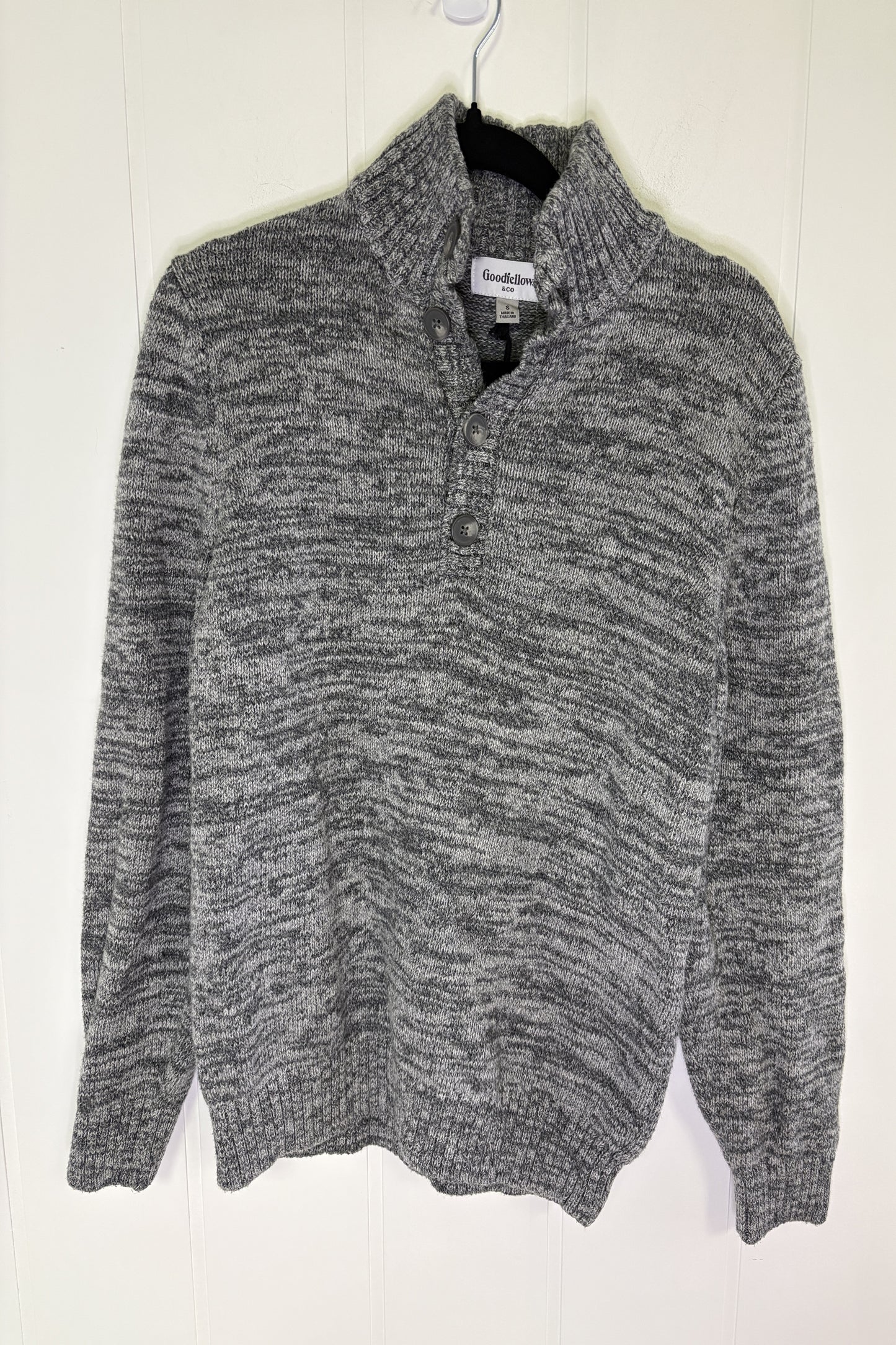 Henley Pullover