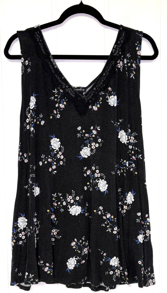 Torrid Tanks w/FLWR Pattern