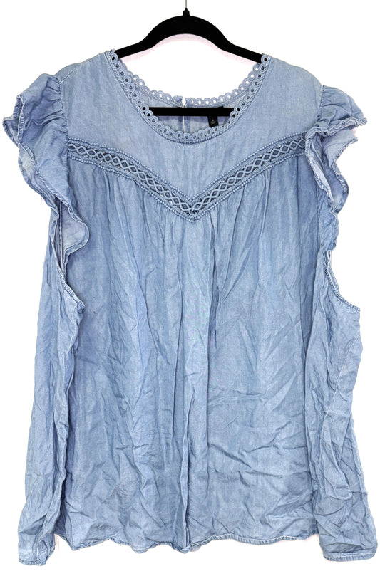 Crochet Detail Top by Torrid