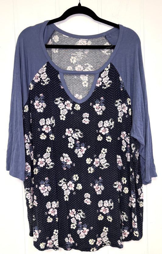 Maurices Top w/Floral Print