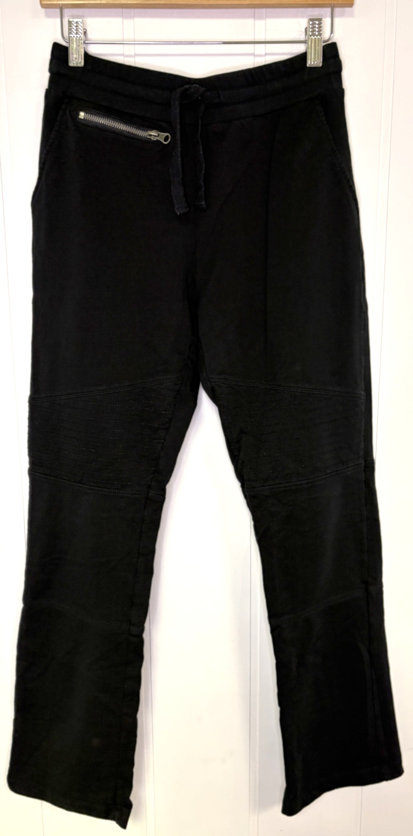 Knit Joggers w/Stitched Detail