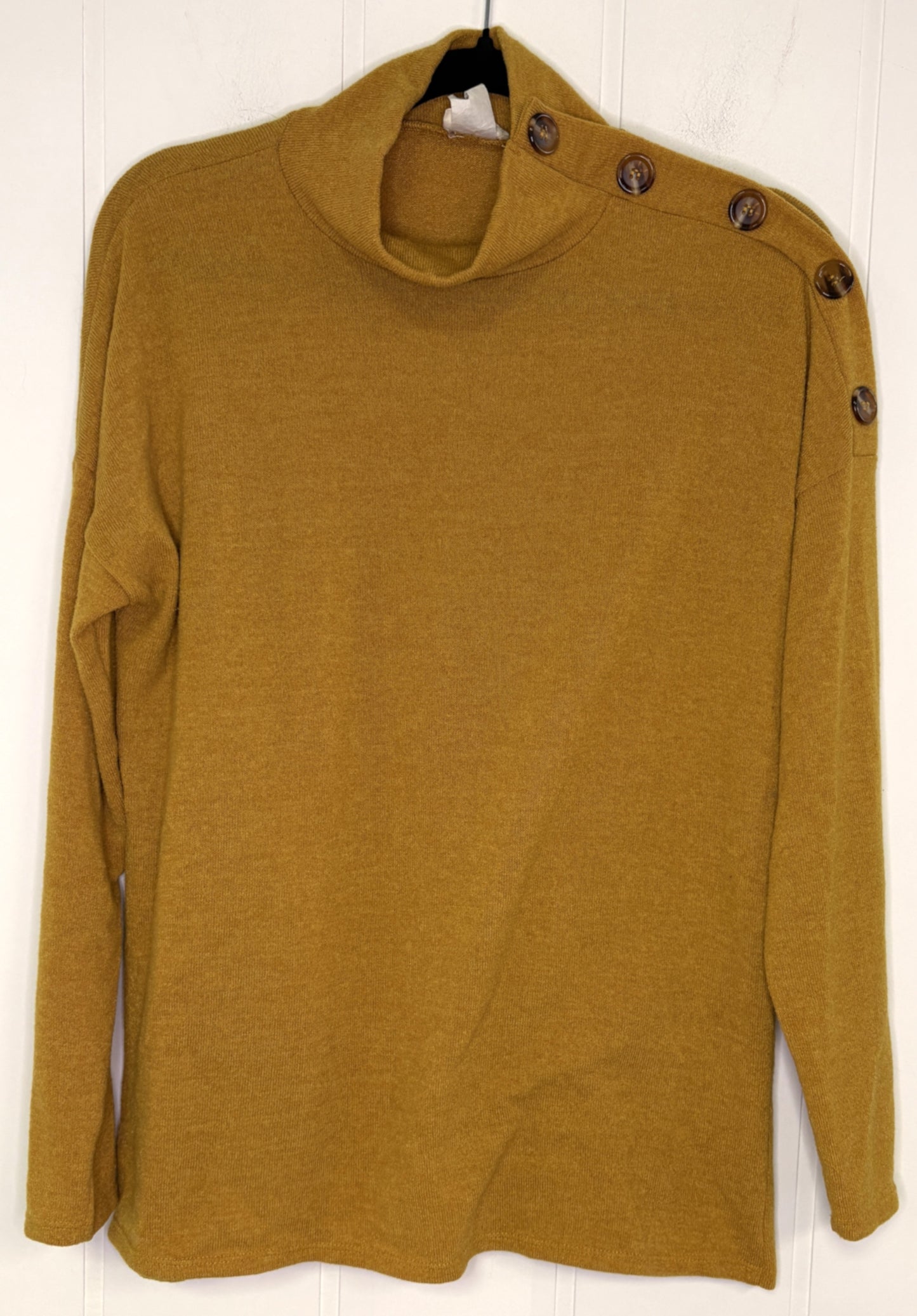 Bibi Sweater w/Button Detail