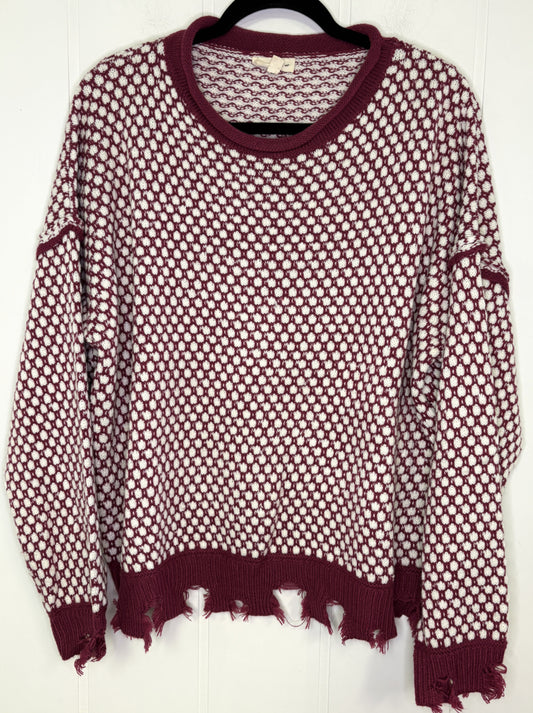 Textured Sweater w/Distressed Hem