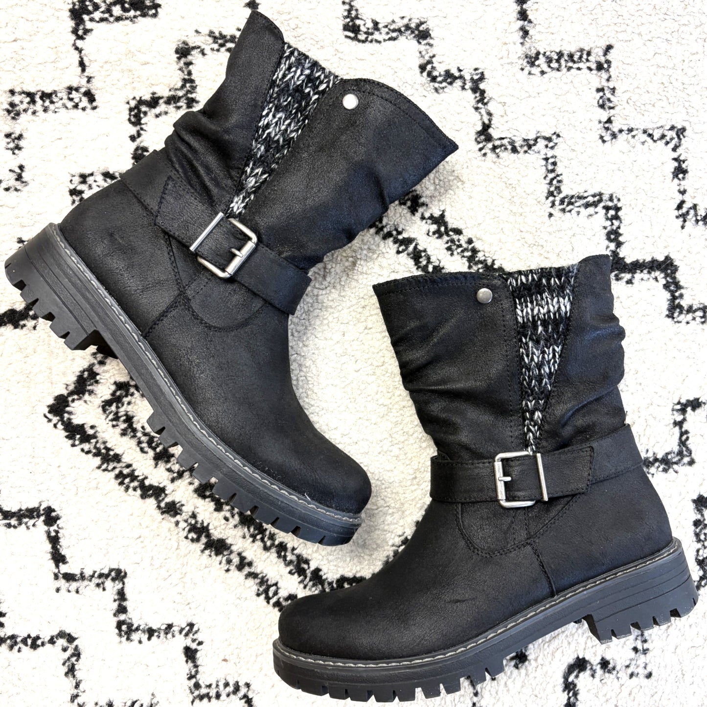 Cliffs Zipper Boots w/Buckle
