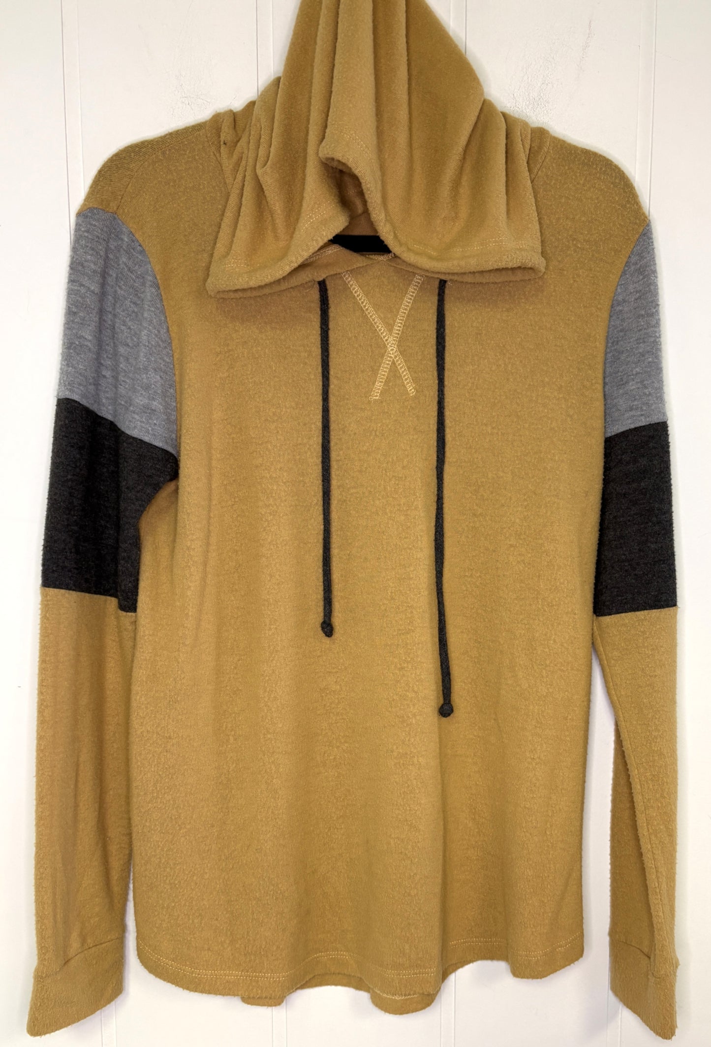 Staccato Hooded Sweater