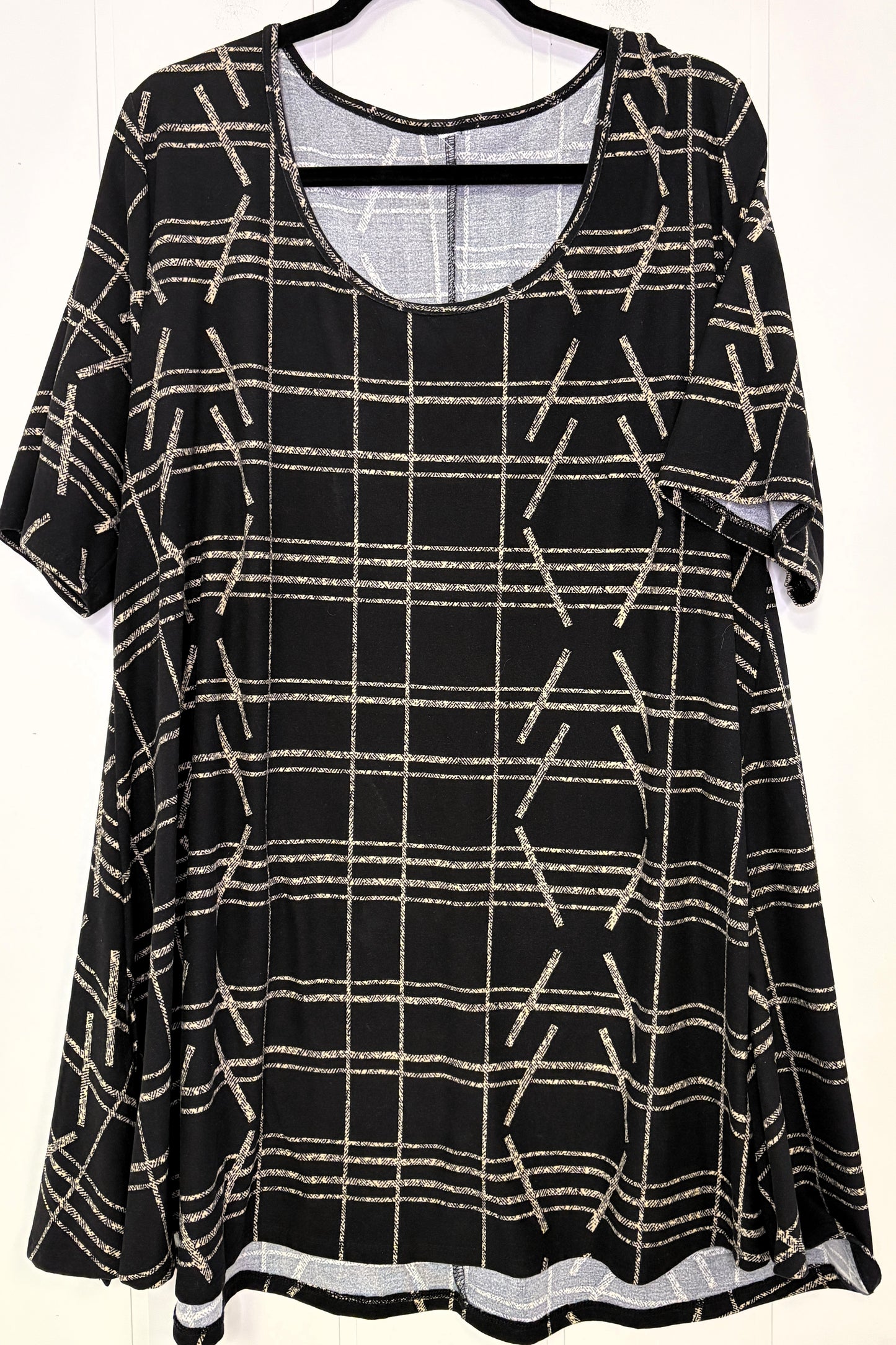 Geometric Print Tunic Top