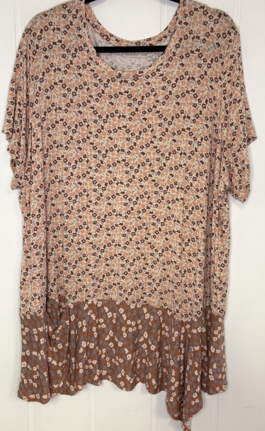 Lori Goldstein Knit Floral Top