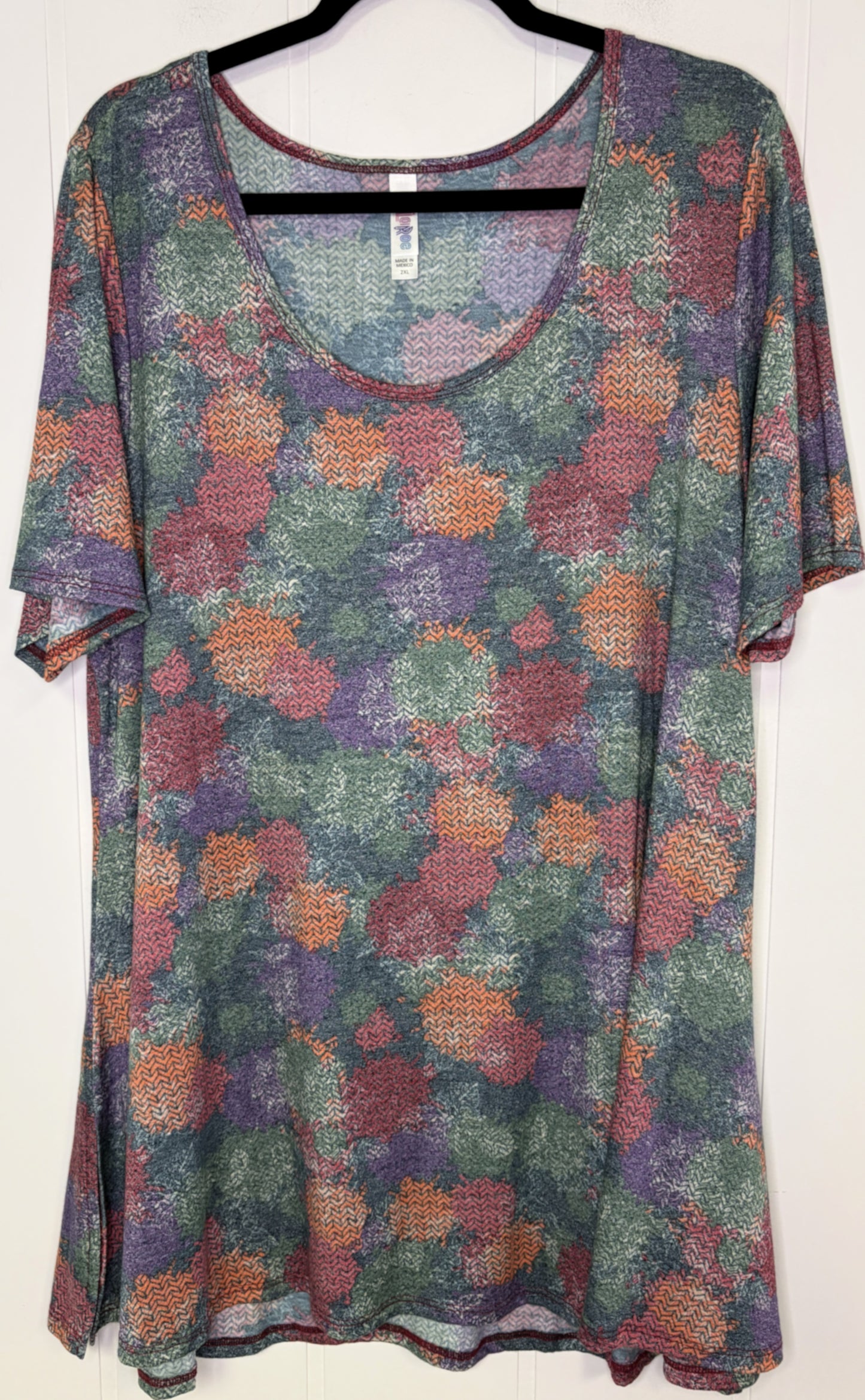 LulaRoe Geometric Tunic Top