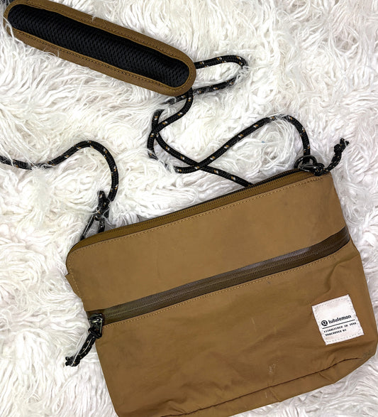 Lululemon Patch Logo Crossbody