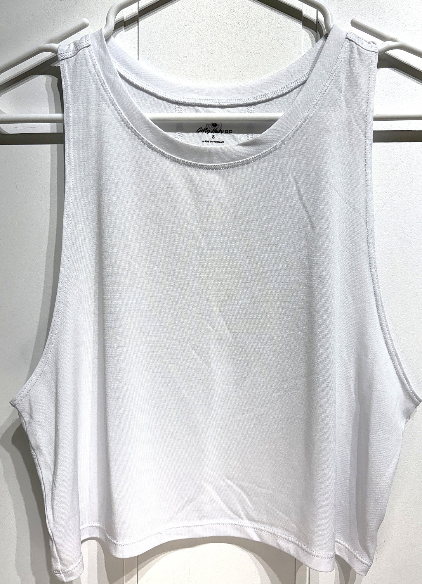 Gilly Hicks Crop Cutoff Tank
