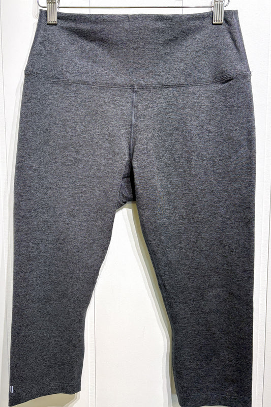 NOBULL Capri Leggings