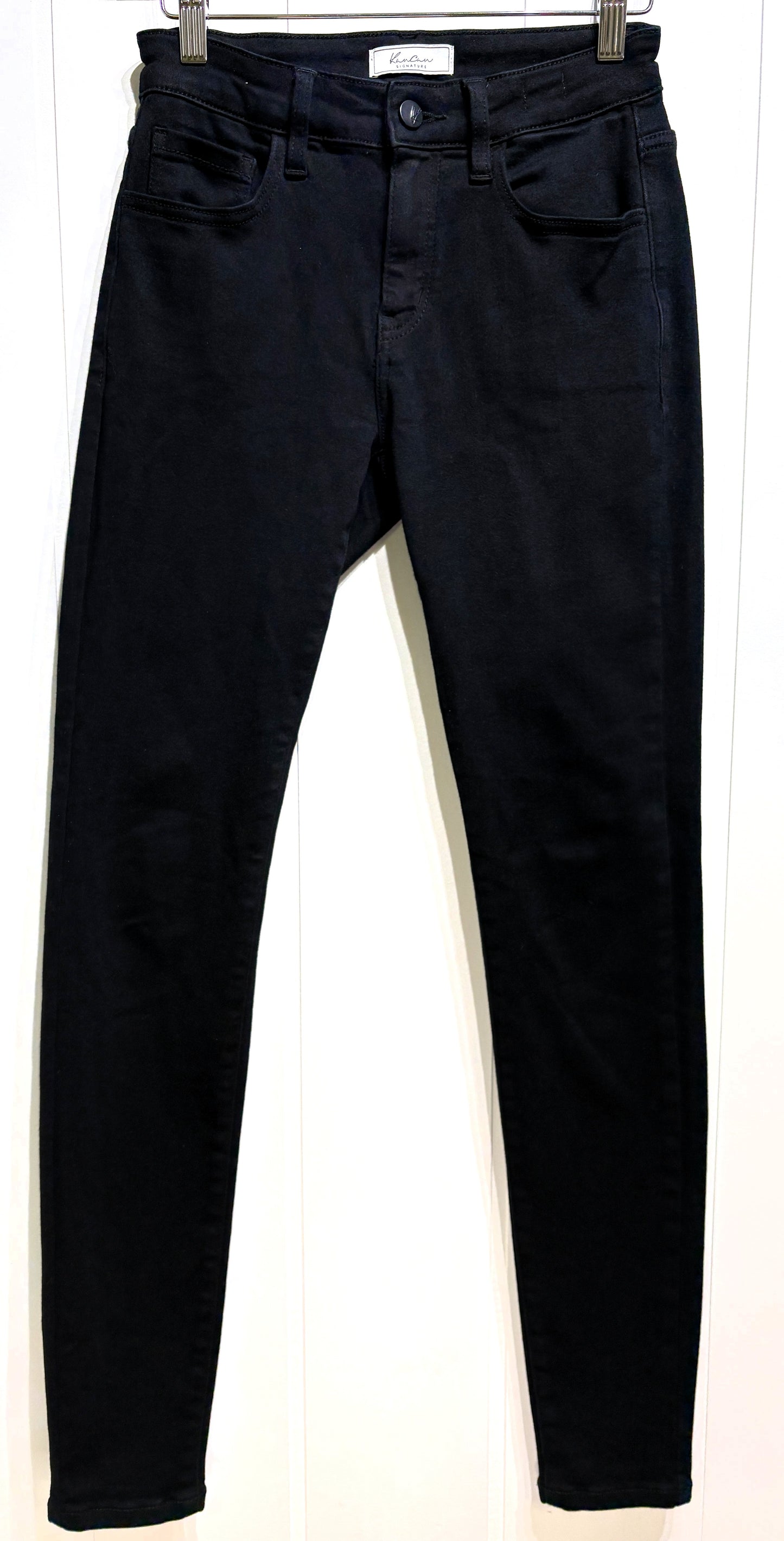 KanCan Signature Jeans