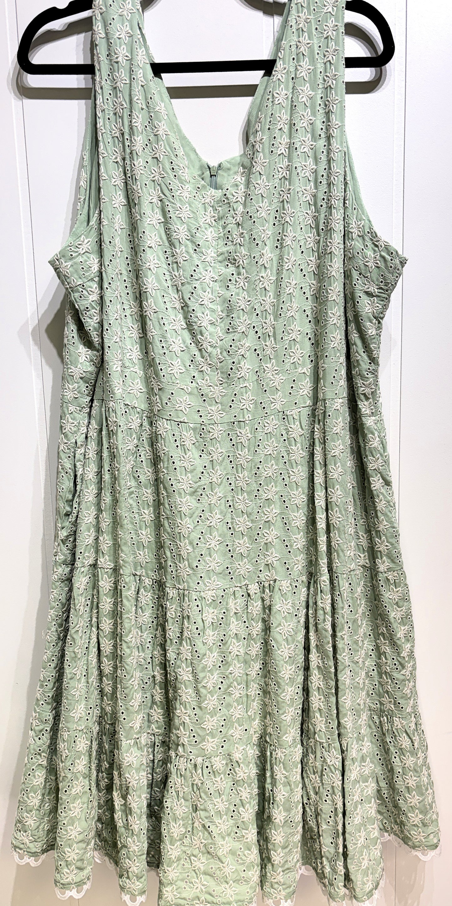 Embroidered Flwr Dress by Hayden